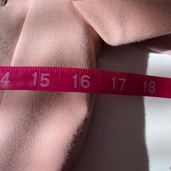 H&M | 4 | Fitted Blazer - Picture 7 of 15